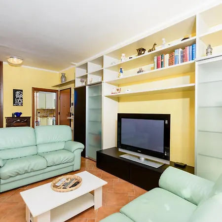 Natura E Golf Con Giardino Privato Apartmán *